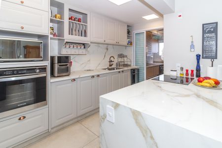 Apartamento à venda com 100m², 3 quartos e 2 vagasCozinha