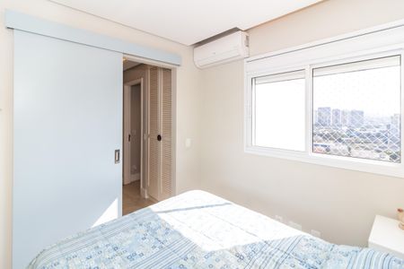 Apartamento à venda com 100m², 3 quartos e 2 vagasQuarto 2