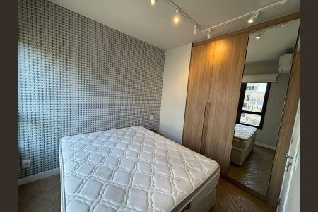 Quarto  de apartamento à venda com 1 quarto, 32m² em Pinheiros, São Paulo