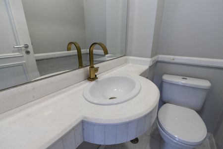 Apartamento para alugar com 171m², 3 quartos e 3 vagasLavabo