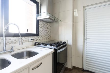 Apartamento para alugar com 171m², 3 quartos e 3 vagasCozinha