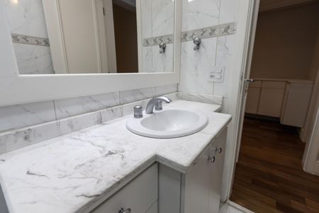 Apartamento para alugar com 171m², 3 quartos e 3 vagasBanheiro da Suíte 2