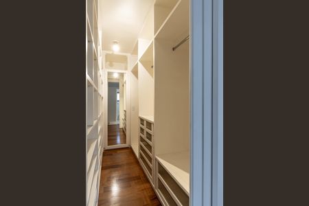 Apartamento para alugar com 171m², 3 quartos e 3 vagas Closet Suíte 3