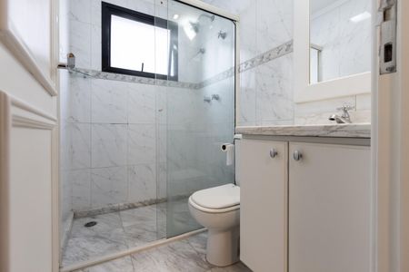 Apartamento para alugar com 171m², 3 quartos e 3 vagasBanheiro do Suíte 1