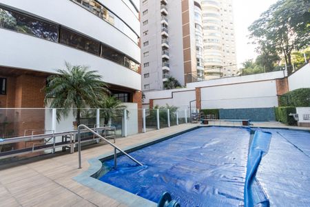 Apartamento para alugar com 171m², 3 quartos e 3 vagasPiscina