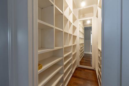 Apartamento para alugar com 171m², 3 quartos e 3 vagas Closet Suíte 3