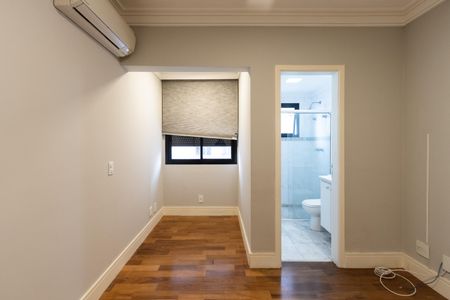 Apartamento para alugar com 171m², 3 quartos e 3 vagasSuíte 1