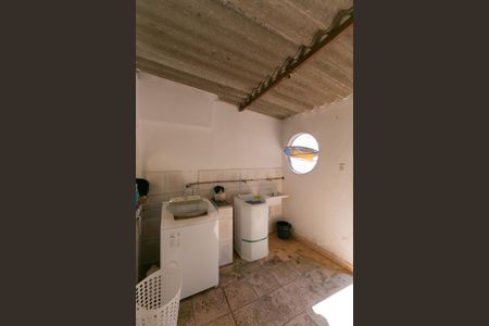 Casa à venda com 165m², 4 quartos e 2 vagasÁrea de Serviço