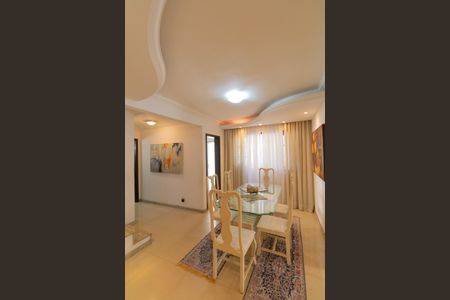 Casa à venda com 165m², 4 quartos e 2 vagasSala de Jantar