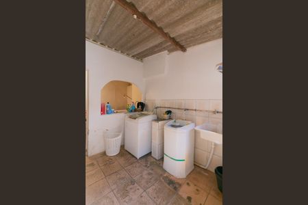 Casa à venda com 165m², 4 quartos e 2 vagasÁrea de Serviço