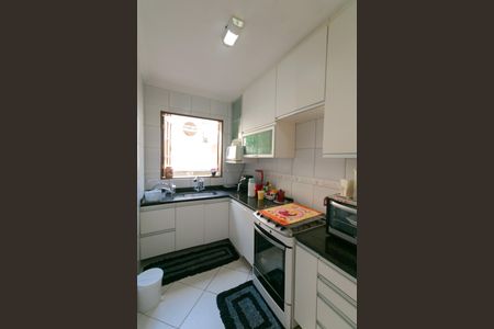 Casa à venda com 165m², 4 quartos e 2 vagasCozinha