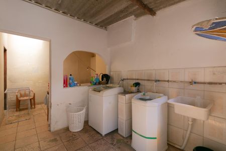 Casa à venda com 165m², 4 quartos e 2 vagasÁrea de Serviço