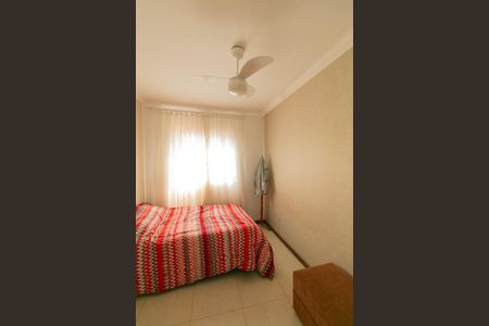 Casa à venda com 165m², 4 quartos e 2 vagasQuarto 1