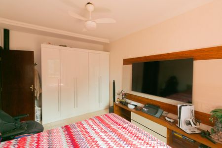 Casa à venda com 165m², 4 quartos e 2 vagasQuarto 2