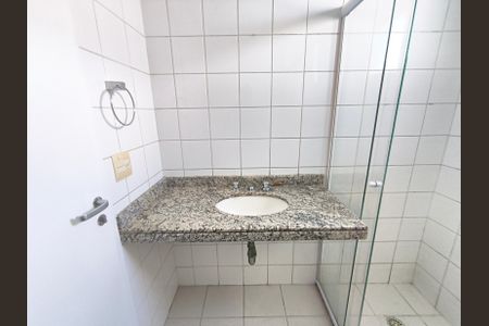 Apartamento à venda com 133m², 3 quartos e 2 vagasBanheiro da Suíte 3