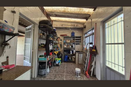 Casa à venda com 286m², 3 quartos e 5 vagas Casa à venda com 286m², 3 quartos e 5 vagasQuarto de serviço