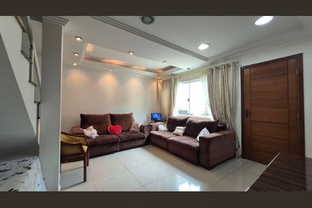 Casa à venda com 286m², 3 quartos e 5 vagas Casa à venda com 286m², 3 quartos e 5 vagasSala