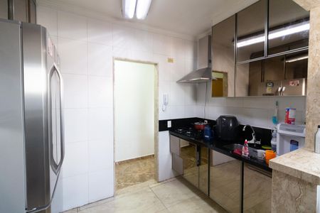 Apartamento à venda com 79m², 2 quartos e 2 vagas Apartamento à venda com 79m², 2 quartos e 2 vagasCozinha