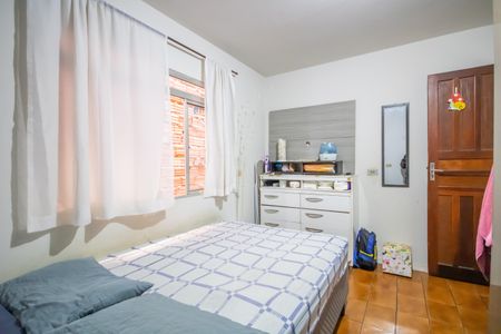 Quarto de casa para alugar com 1 quarto, 70m² em Cipava, Osasco