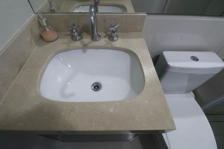 Apartamento para alugar com 110m², 3 quartos e 2 vagasBanheiro Suíte 1