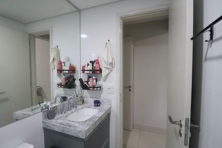 Apartamento para alugar com 110m², 3 quartos e 2 vagasBanheiro Suíte 2