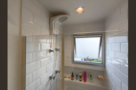 Apartamento à venda com 55m², 2 quartos e 1 vagaBanheiro Social