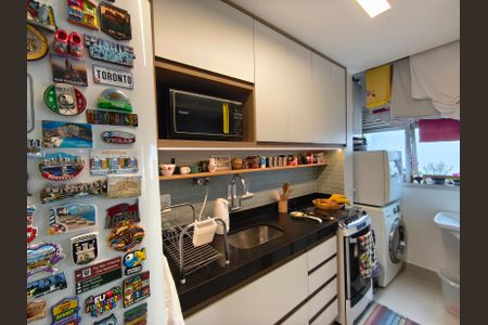 Apartamento à venda com 55m², 2 quartos e 1 vagaCozinha e Área de Serviço