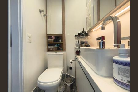 Apartamento à venda com 55m², 2 quartos e 1 vagaBanheiro da Suíte