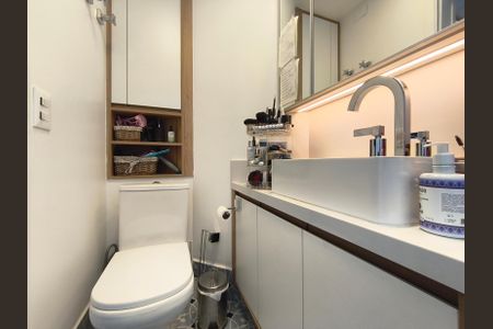 Apartamento à venda com 55m², 2 quartos e 1 vagaBanheiro da Suíte