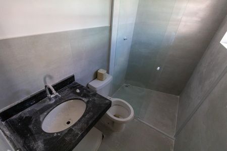 Banheiro de kitnet/studio para alugar com 1 quarto, 39m² em Jardim Belem, São Paulo