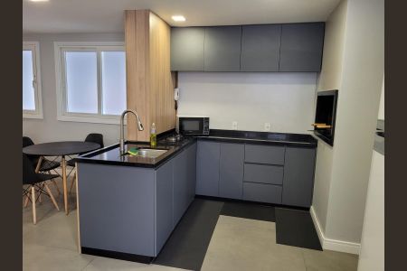 Apartamento à venda com 62m², 2 quartos e 1 vaga Apartamento à venda com 62m², 2 quartos e 1 vagaÁrea comum - Salão de festas