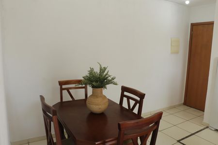 Apartamento para alugar com 47m², 2 quartos e 1 vagaSala de Jantar