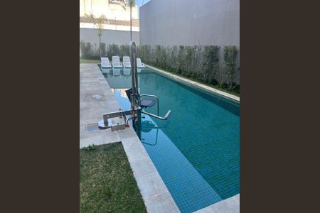 Apartamento à venda com 31m², 2 quartos e sem vagaÁrea comum - Piscina