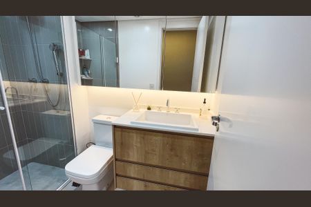 Apartamento à venda com 69m², 2 quartos e 1 vaga Apartamento à venda com 69m², 2 quartos e 1 vagaBanheiro Social