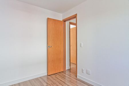 Apartamento à venda com 43m², 2 quartos e 1 vagaQuarto 2