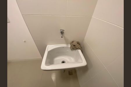 Área de Serviço de apartamento para alugar com 2 quartos, 78m² em Barra Olímpica, Rio de Janeiro