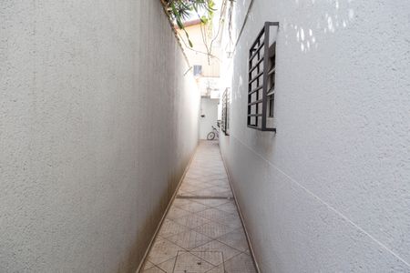 Casa à venda com 294m², 3 quartos e 2 vagas Casa à venda com 294m², 3 quartos e 2 vagasCorredor