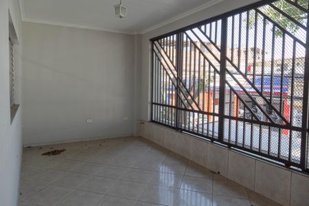 Casa à venda com 294m², 3 quartos e 2 vagas Casa à venda com 294m², 3 quartos e 2 vagasSacada /Sala