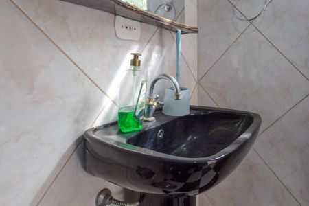 Casa à venda com 294m², 3 quartos e 2 vagas Casa à venda com 294m², 3 quartos e 2 vagasBanheiro/Suite 2