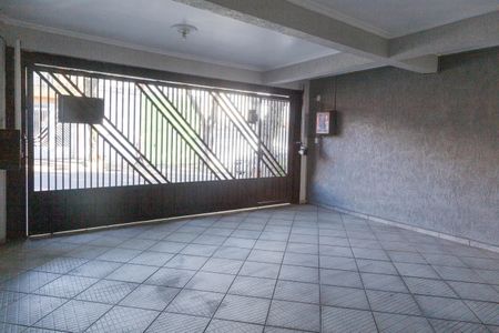 Casa à venda com 294m², 3 quartos e 2 vagas Casa à venda com 294m², 3 quartos e 2 vagasÁrea comum