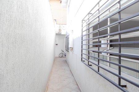 Casa à venda com 294m², 3 quartos e 2 vagas Casa à venda com 294m², 3 quartos e 2 vagasLavanderia