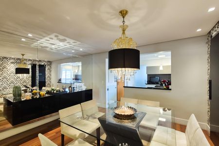Apartamento à venda com 204m², 3 quartos e 3 vagasSala de Jantar