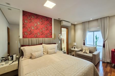 Apartamento à venda com 204m², 3 quartos e 3 vagasSuíte 1