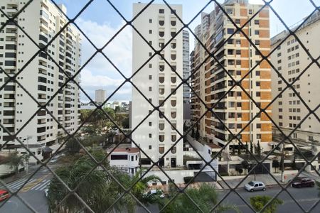 Apartamento à venda com 204m², 3 quartos e 3 vagasVaranda da Sala - vista