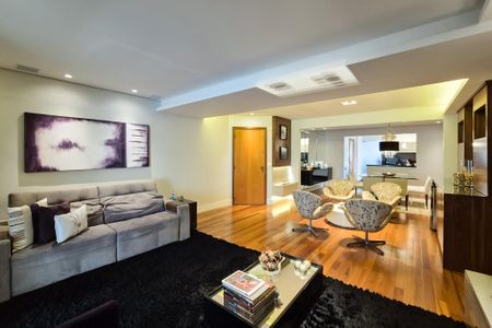 Apartamento à venda com 204m², 3 quartos e 3 vagasSala