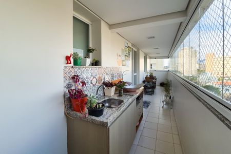 Apartamento à venda com 204m², 3 quartos e 3 vagasVaranda da cozinha