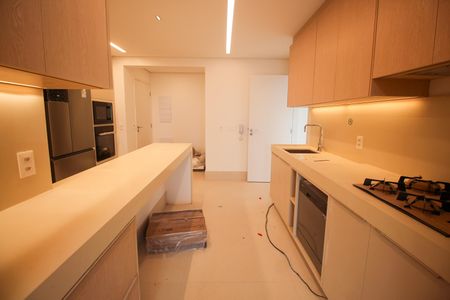 Apartamento para alugar com 186m², 3 quartos e 2 vagasCozinha