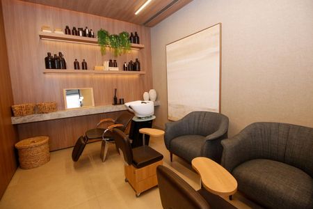 Apartamento para alugar com 186m², 3 quartos e 2 vagas Apartamento para alugar com 186m², 3 quartos e 2 vagasÁrea comum -Salão de Beleza