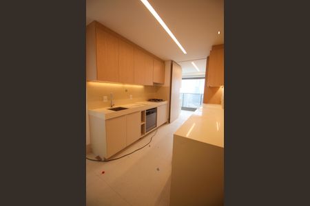 Apartamento para alugar com 186m², 3 quartos e 2 vagasCozinha