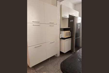 Apartamento para alugar com 137m², 4 quartos e 1 vaga Apartamento para alugar com 137m², 4 quartos e 1 vagaCozinha